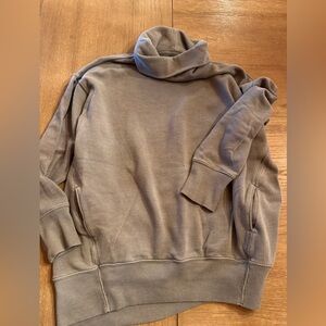 Aerie turtleneck sweatshirt
